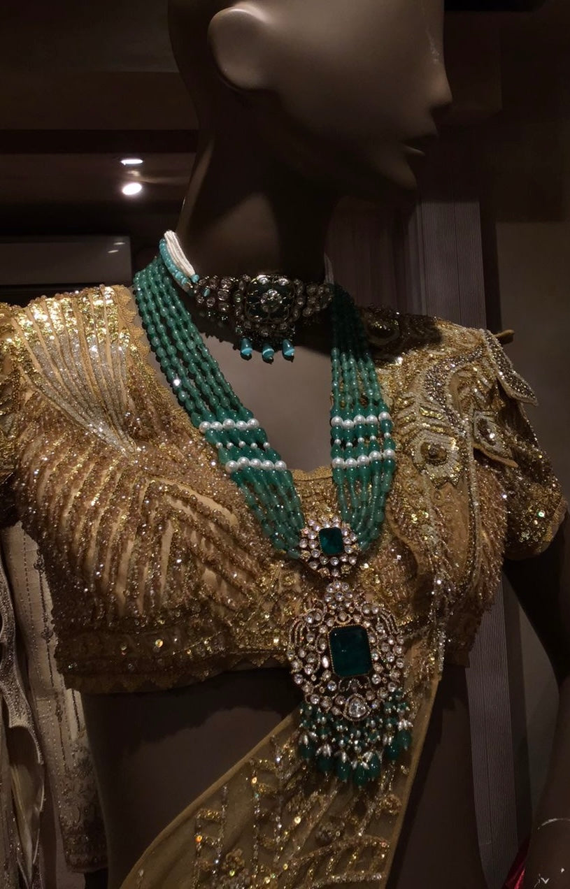 Lurap Maharani Emerald NecklaceSet