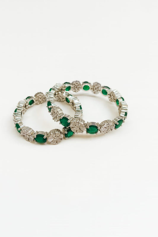 Lurap Emerald Bloom Bangle