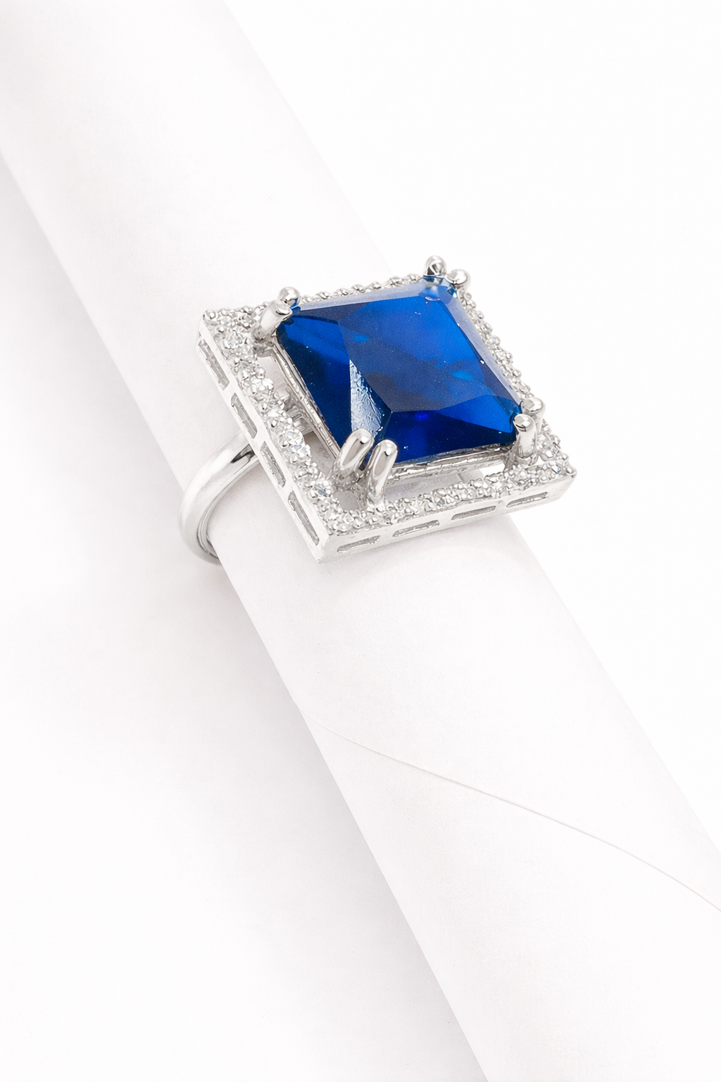 Lurap Midnight Sapphire