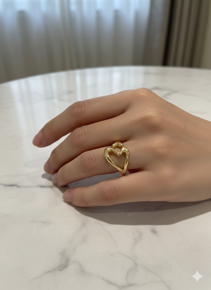 Classic Heart Ring