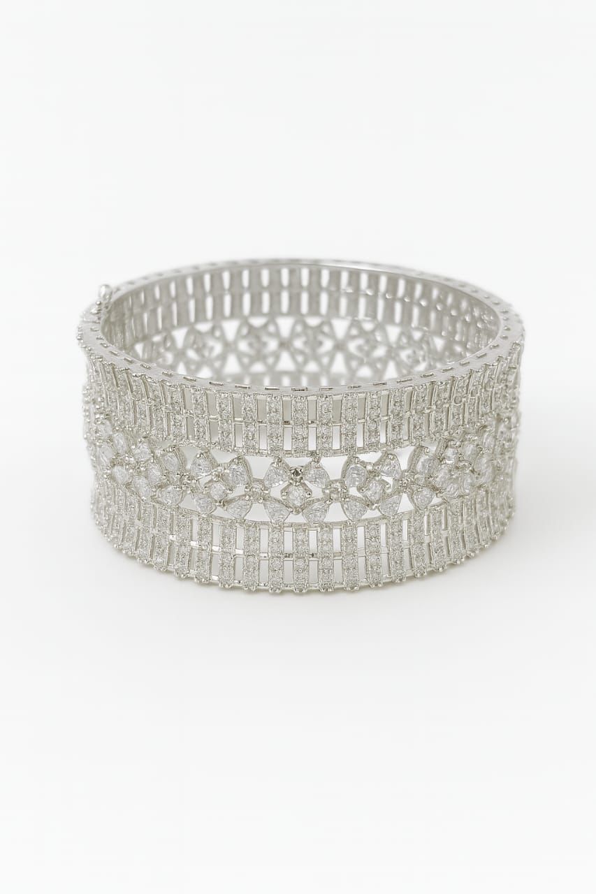 Lurap Diamond Garden Bracelet