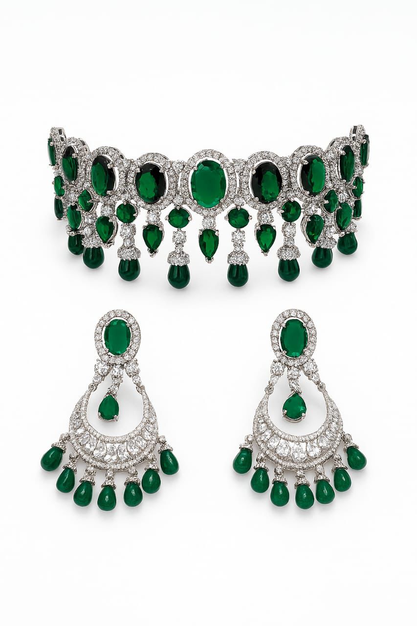 Lurap Emerald Choker